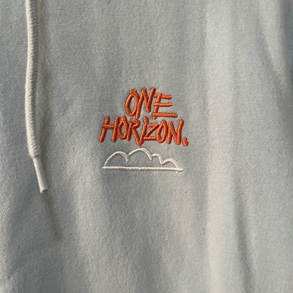 ❌SOLD❌H&M Baby Blue One Horizon Hoodie - Picture 3 of 5